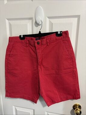 GAP Men's Red Cotton Flat-Front Chino Shorts